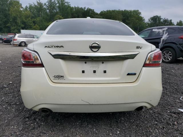 Sedans NISSAN ALTIMA 2014 Biały