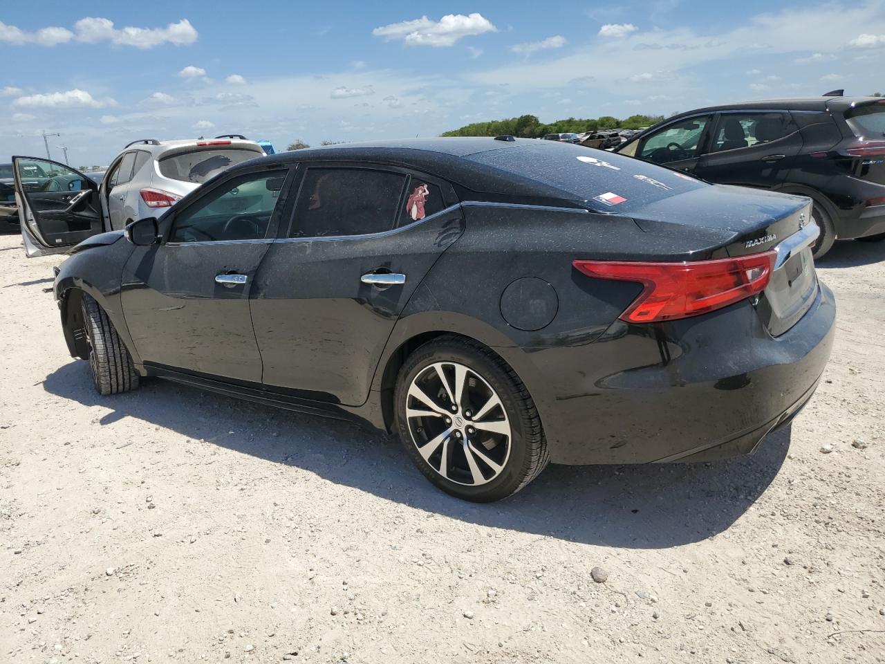 2018 Nissan Maxima - Image 2