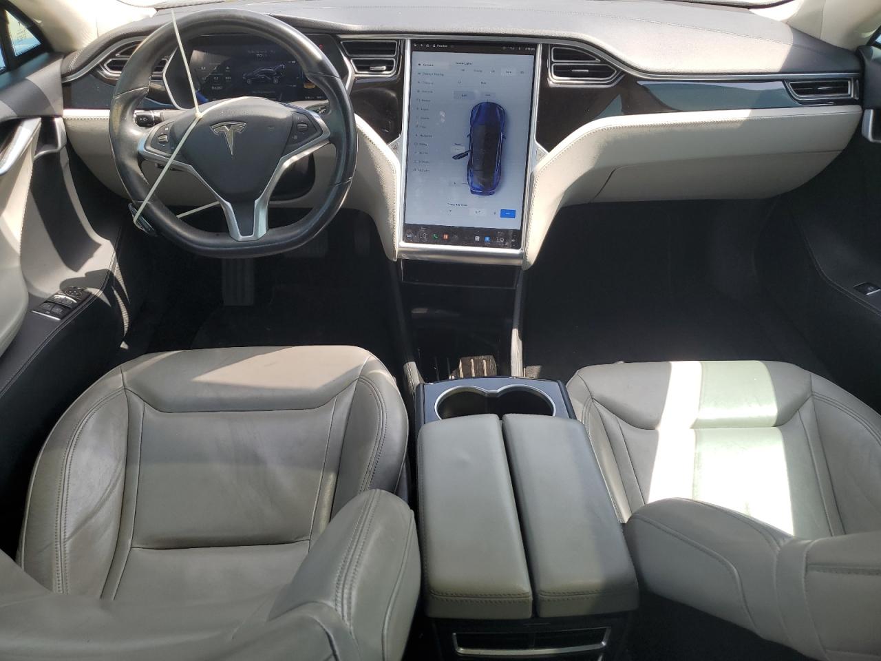 5YJSA1H36FF088556 2015 Tesla Model S P85