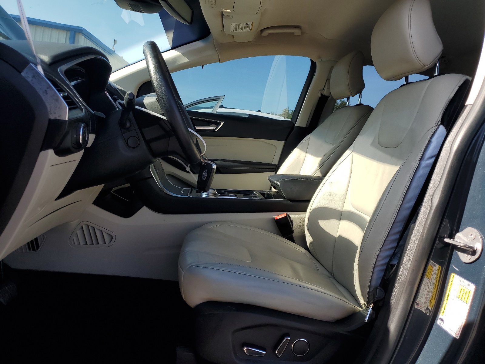 2FMPK3K96KBB02373 2019 Ford Edge Titanium