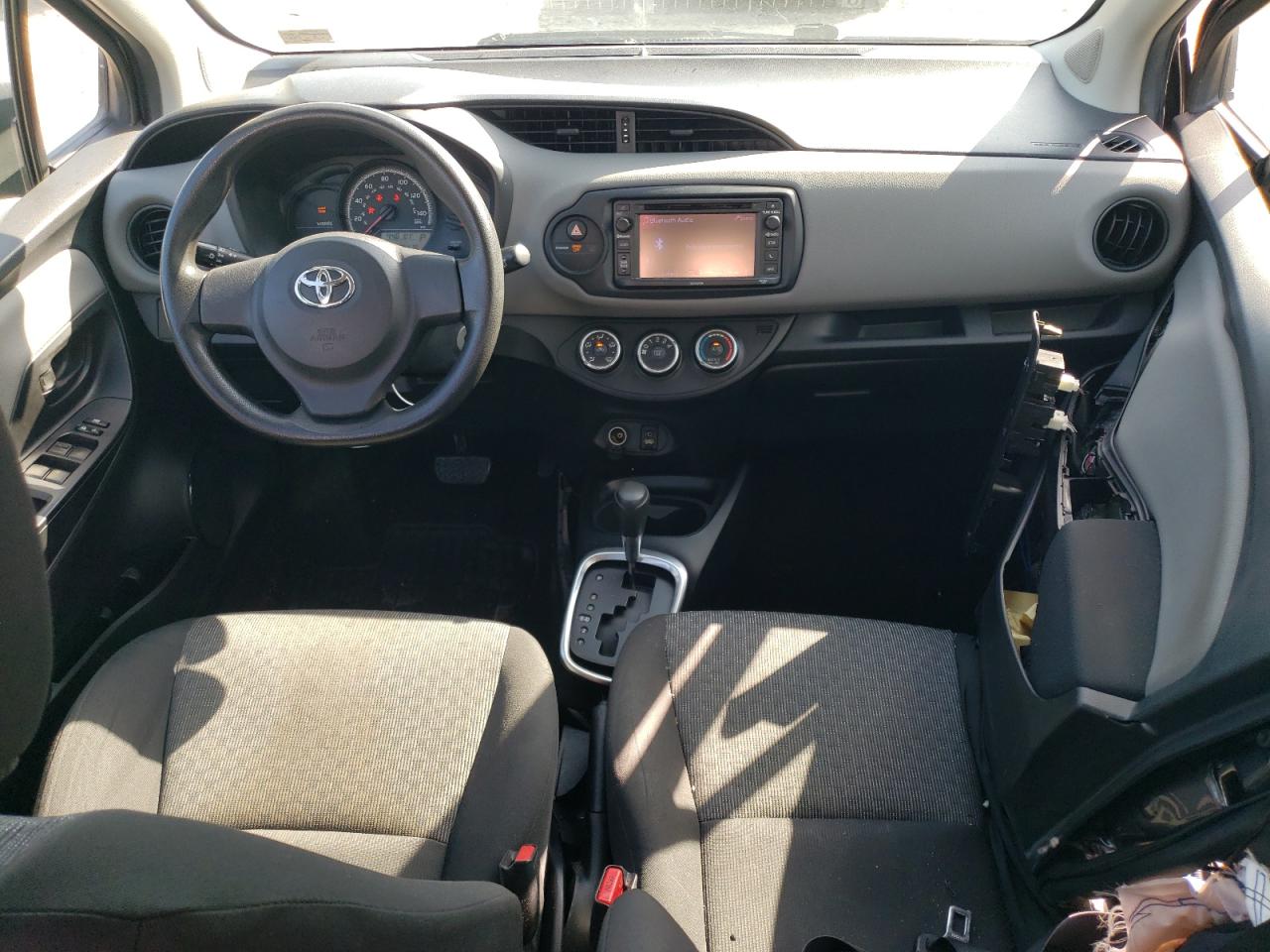 VNKKTUD31GA062370 2016 Toyota Yaris L