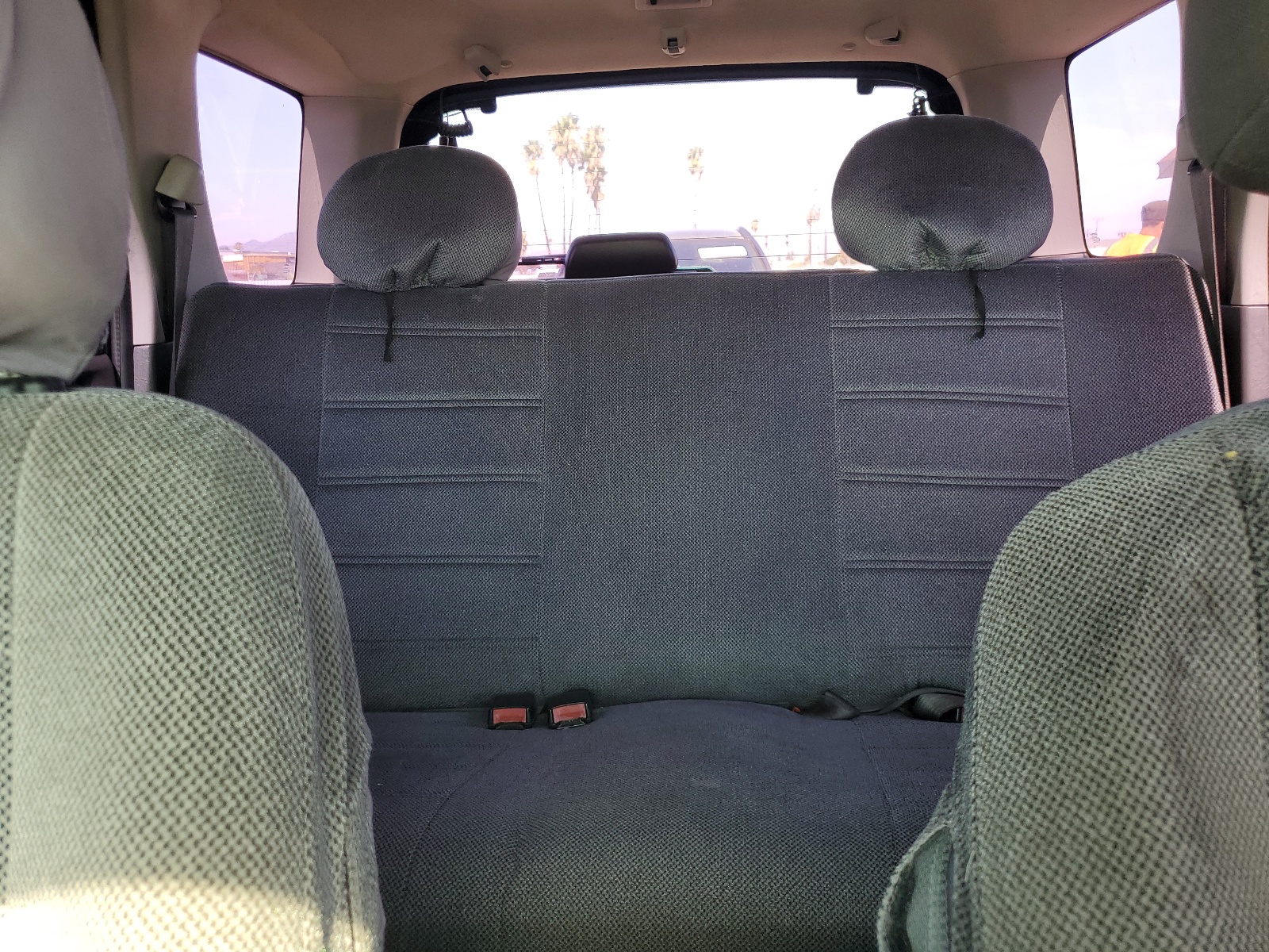 1FMYU02114DA17235 2004 Ford Escape Xls