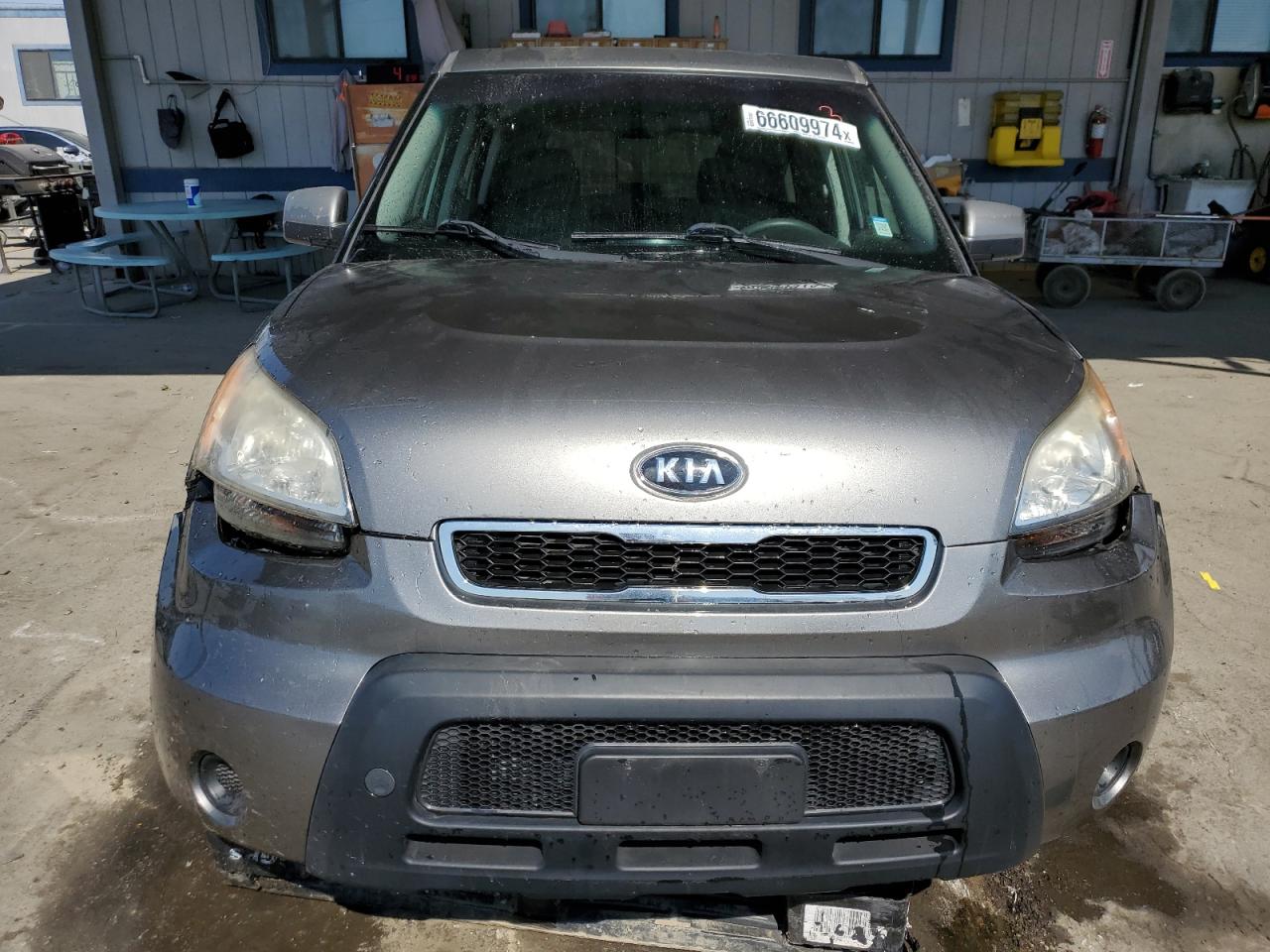 2011 Kia Soul + VIN: KNDJT2A25B7287840 Lot: 66609974