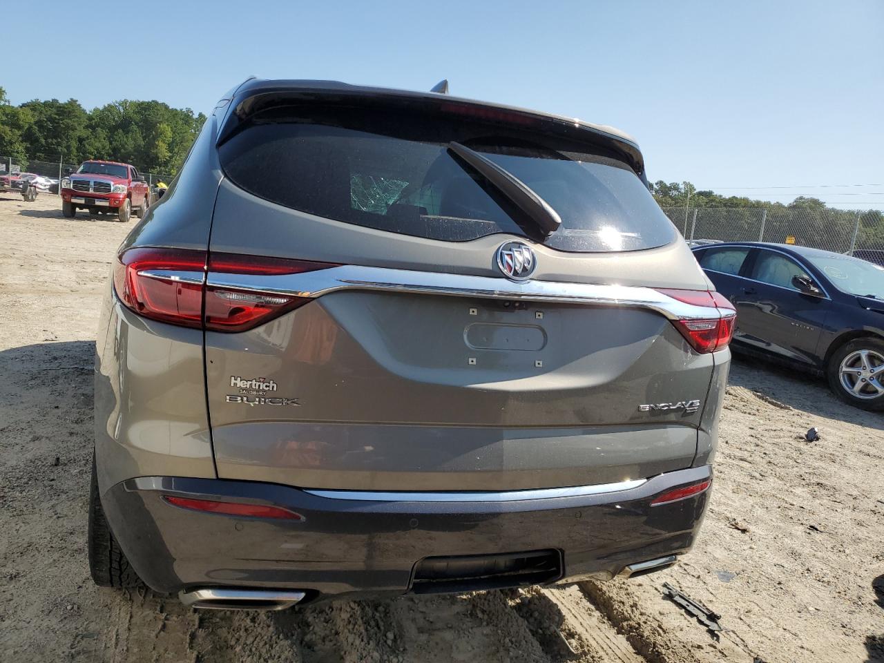 5GAEVCKW9JJ278368 2018 Buick Enclave Avenir