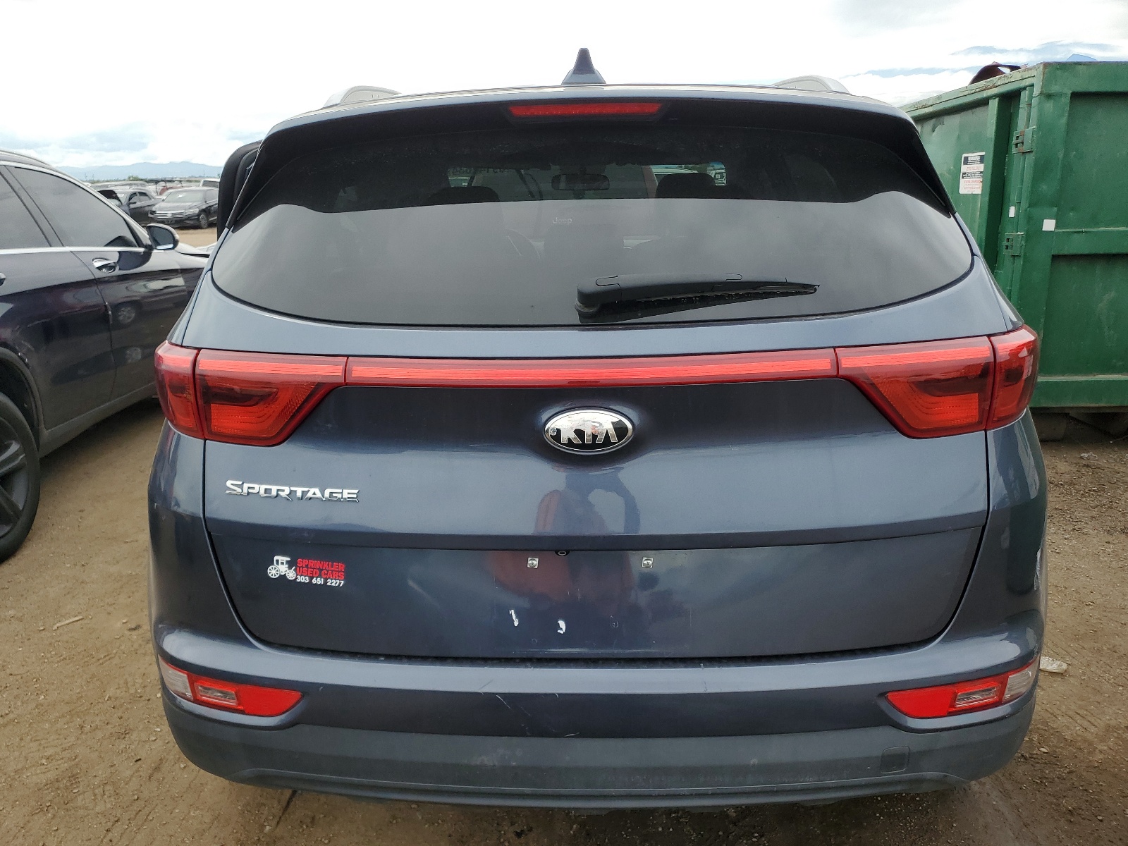 KNDPMCAC8J7378895 2018 Kia Sportage Lx