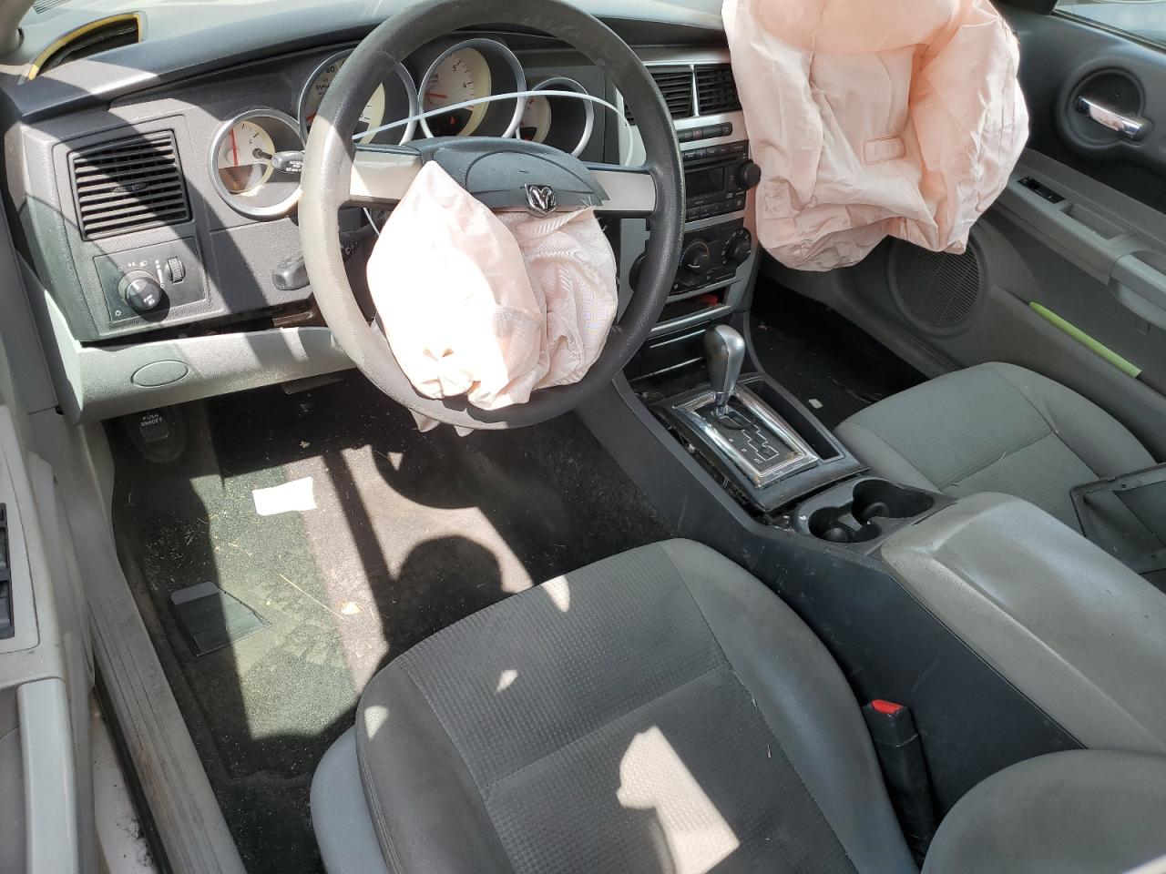 2007 Dodge Magnum Sxt VIN: 2D4FV47V47H816433 Lot: 62767934