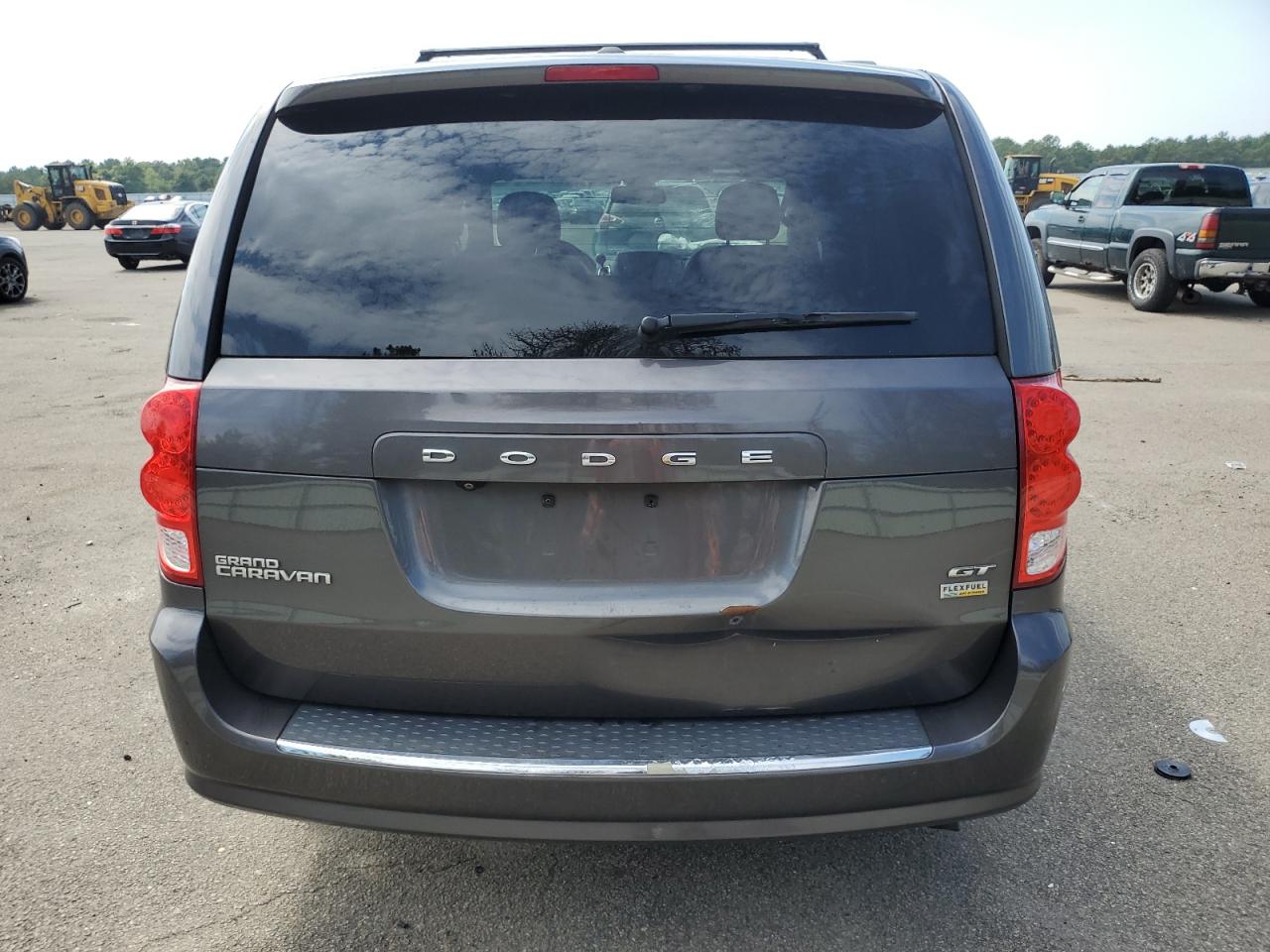 2C4RDGEG0JR338919 2018 Dodge Grand Caravan Gt