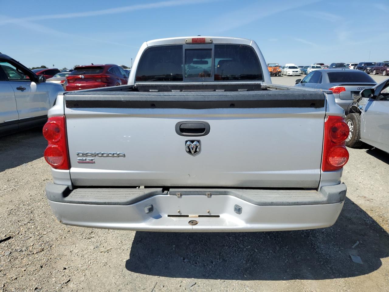 2008 Dodge Dakota Quad Slt VIN: 1D7HE48K48S506258 Lot: 67622184