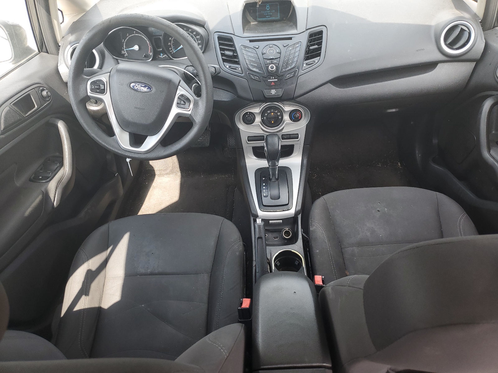 3FADP4BJ9HM167398 2017 Ford Fiesta Se