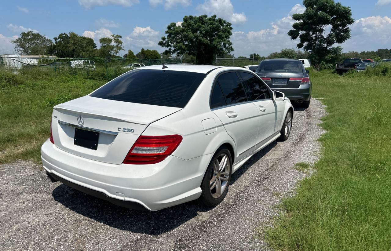 2013 Mercedes-Benz C 250 VIN: WDDGF4HB0DR256219 Lot: 67749974