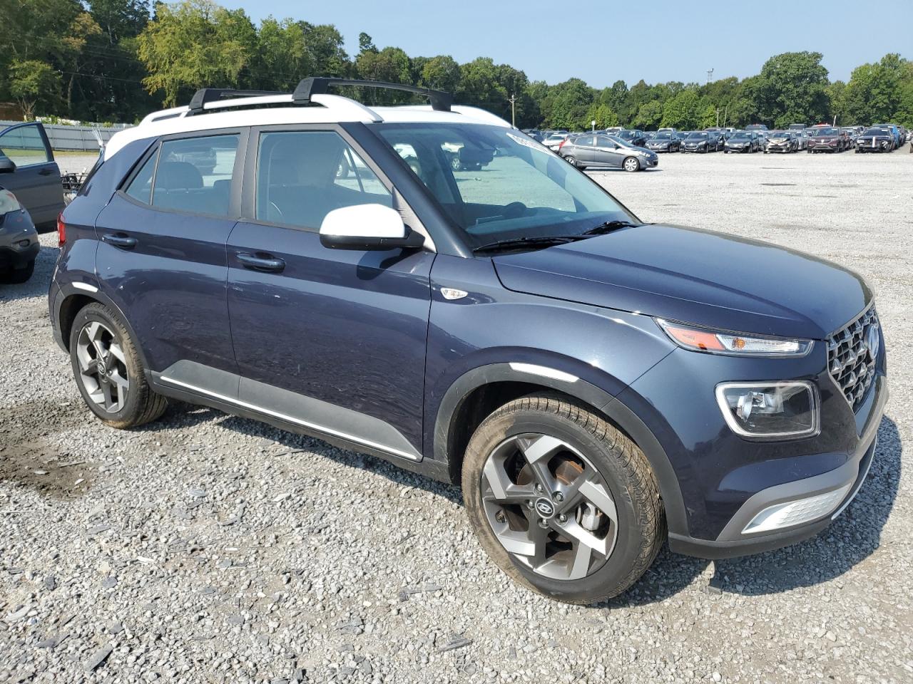 2021 Hyundai Venue - Image 4