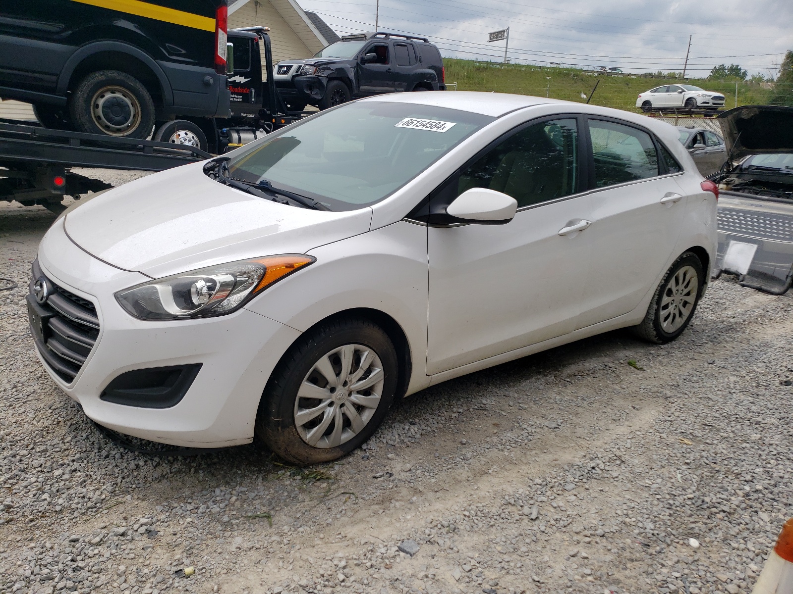 2016 Hyundai Elantra Gt vin: KMHD35LH1GU270165