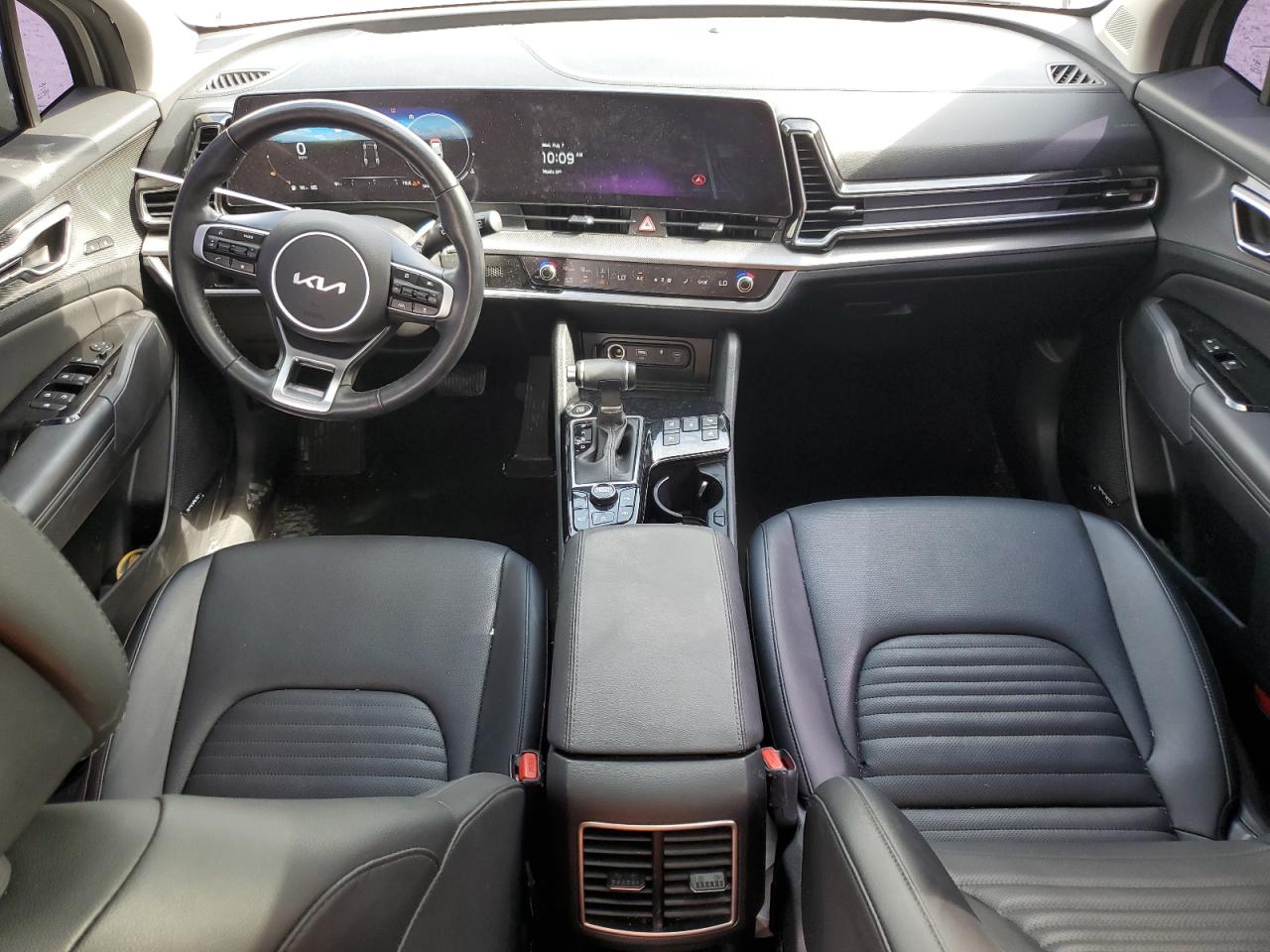 2024 Kia Sportage - Image 8