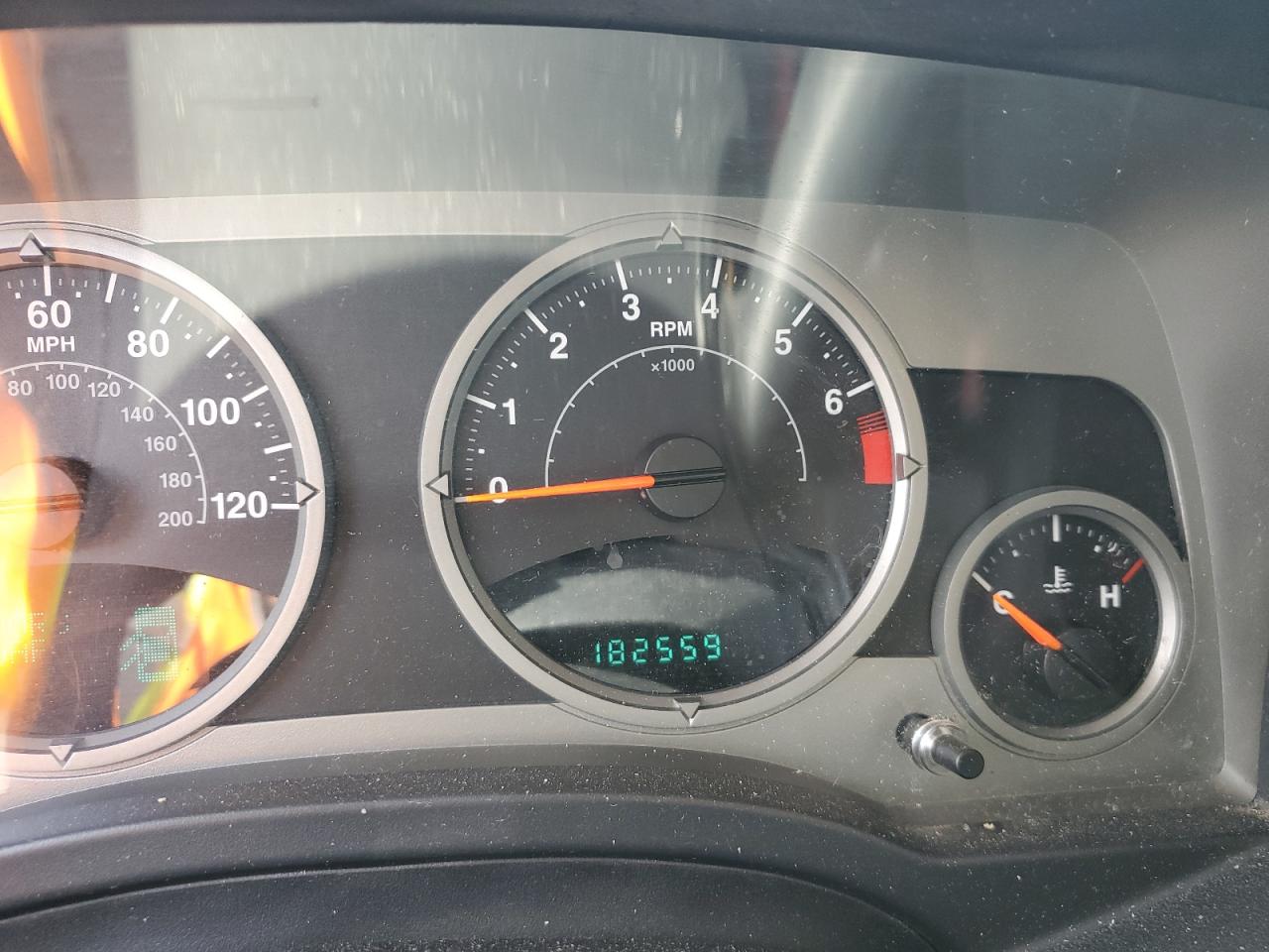 2007 Jeep Compass Limited VIN: 1J8FF57W77D193520 Lot: 65638004