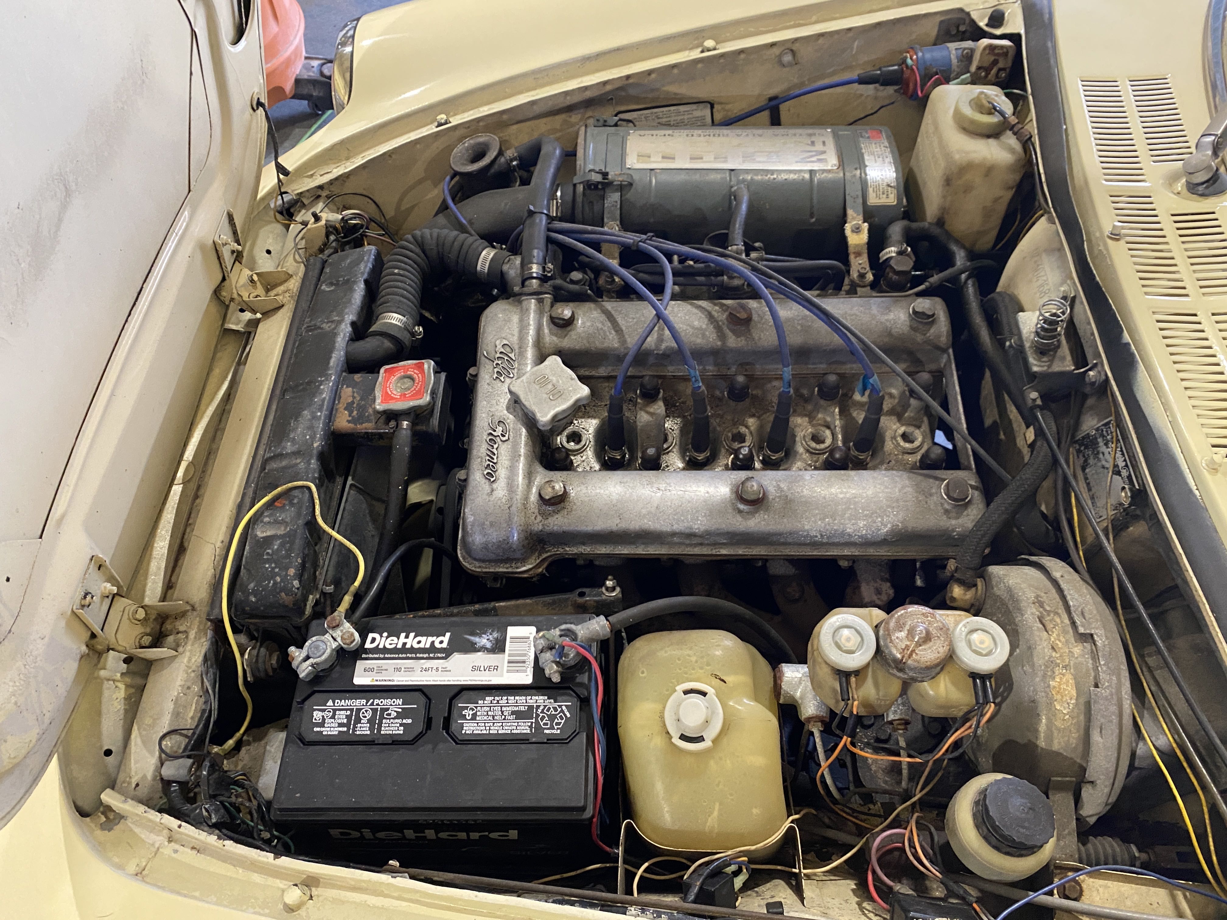 AR3041681 1973 Alfa Romeo Spyder