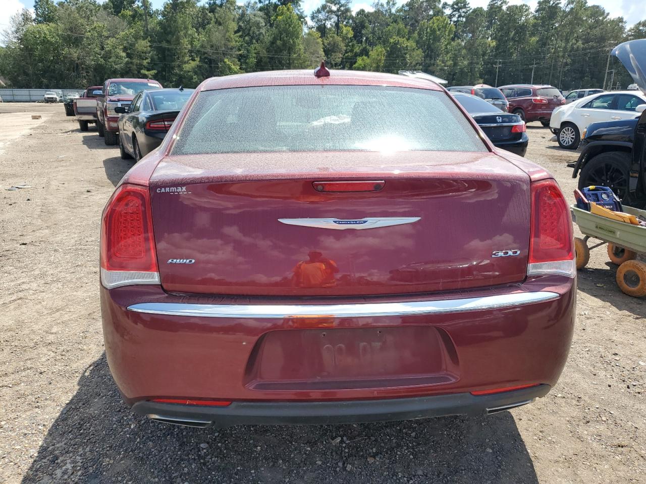 2019 Chrysler 300 Limited VIN: 2C3CCAKG2KH569858 Lot: 68861204