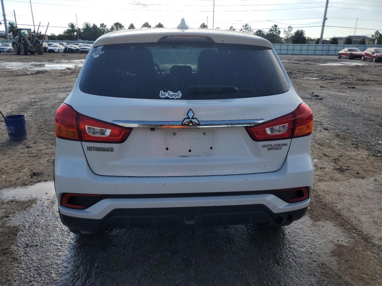 2018 Mitsubishi Outlander Sport Es VIN: JA4AP3AU3JU023960 Lot: 67442834