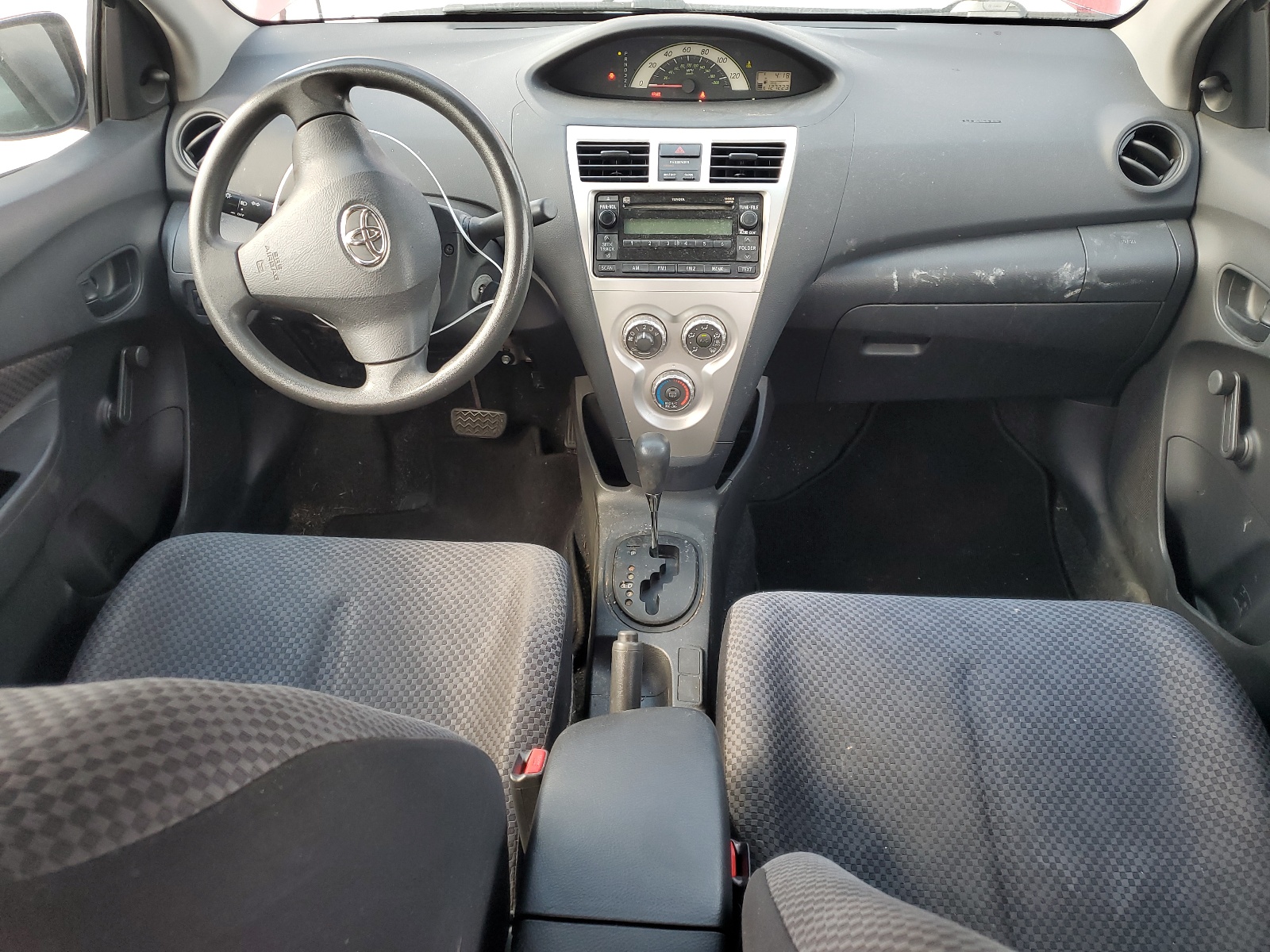 JTDBT923871065372 2007 Toyota Yaris