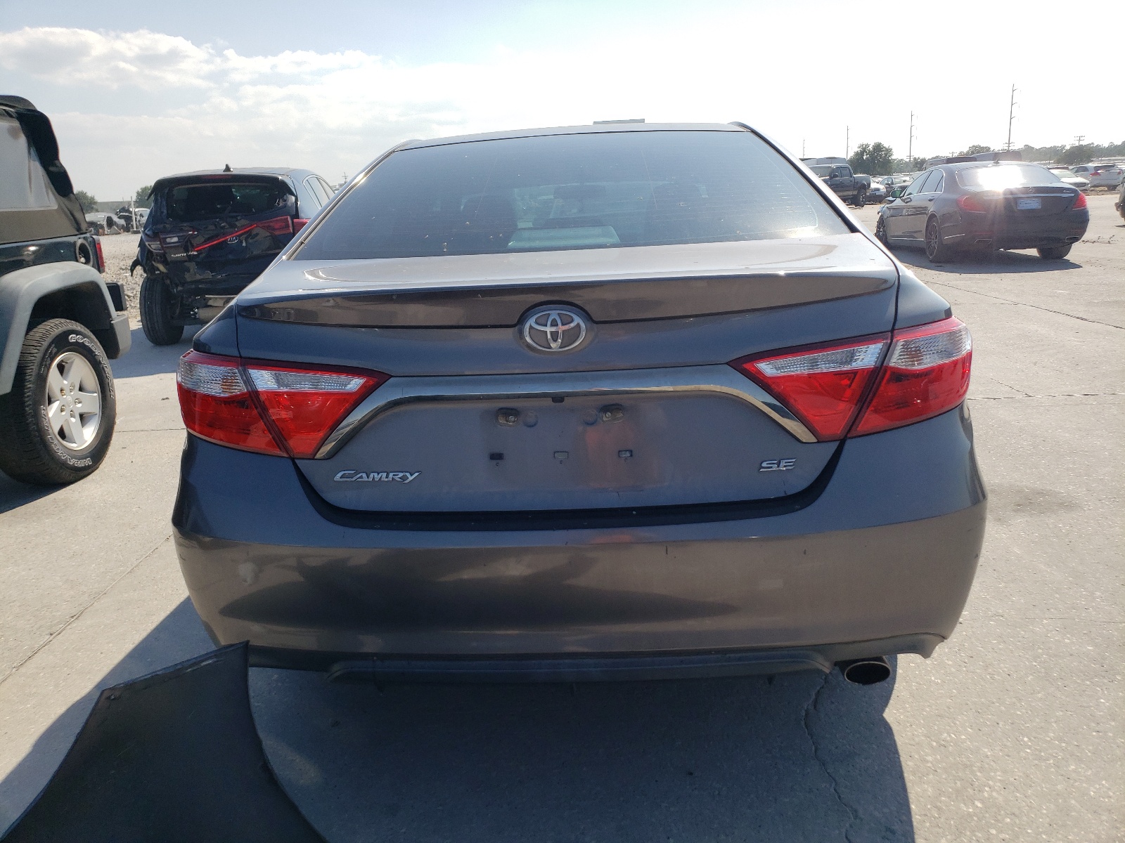 4T1BF1FK2FU097124 2015 Toyota Camry Le