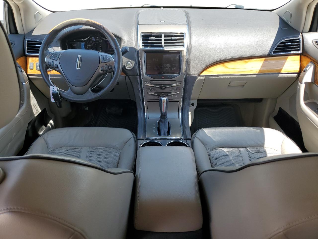 2013 Lincoln MKX - Image 8