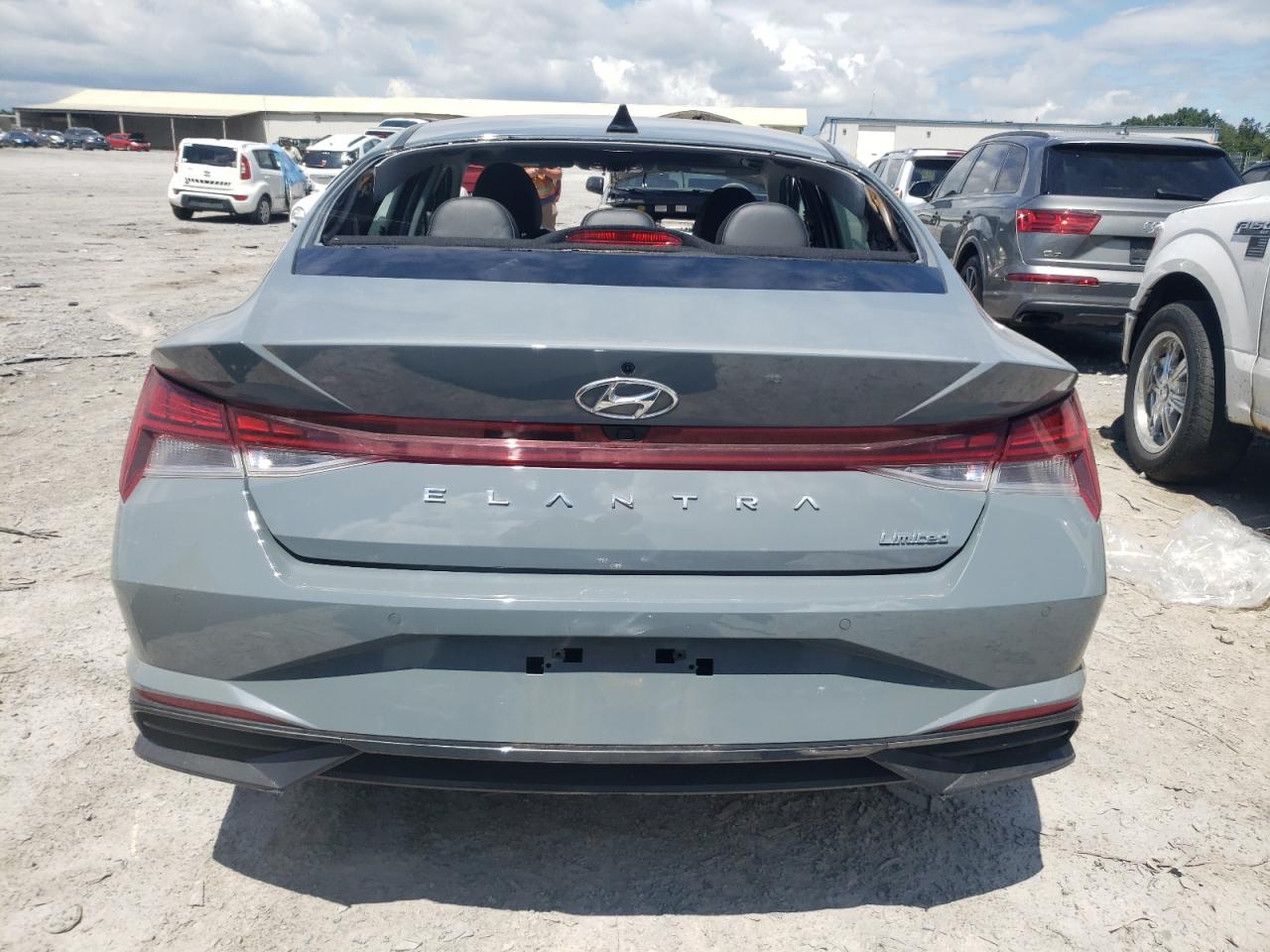 2022 Hyundai Elantra Limited VIN: KMHLP4AG2NU330598 Lot: 67767744