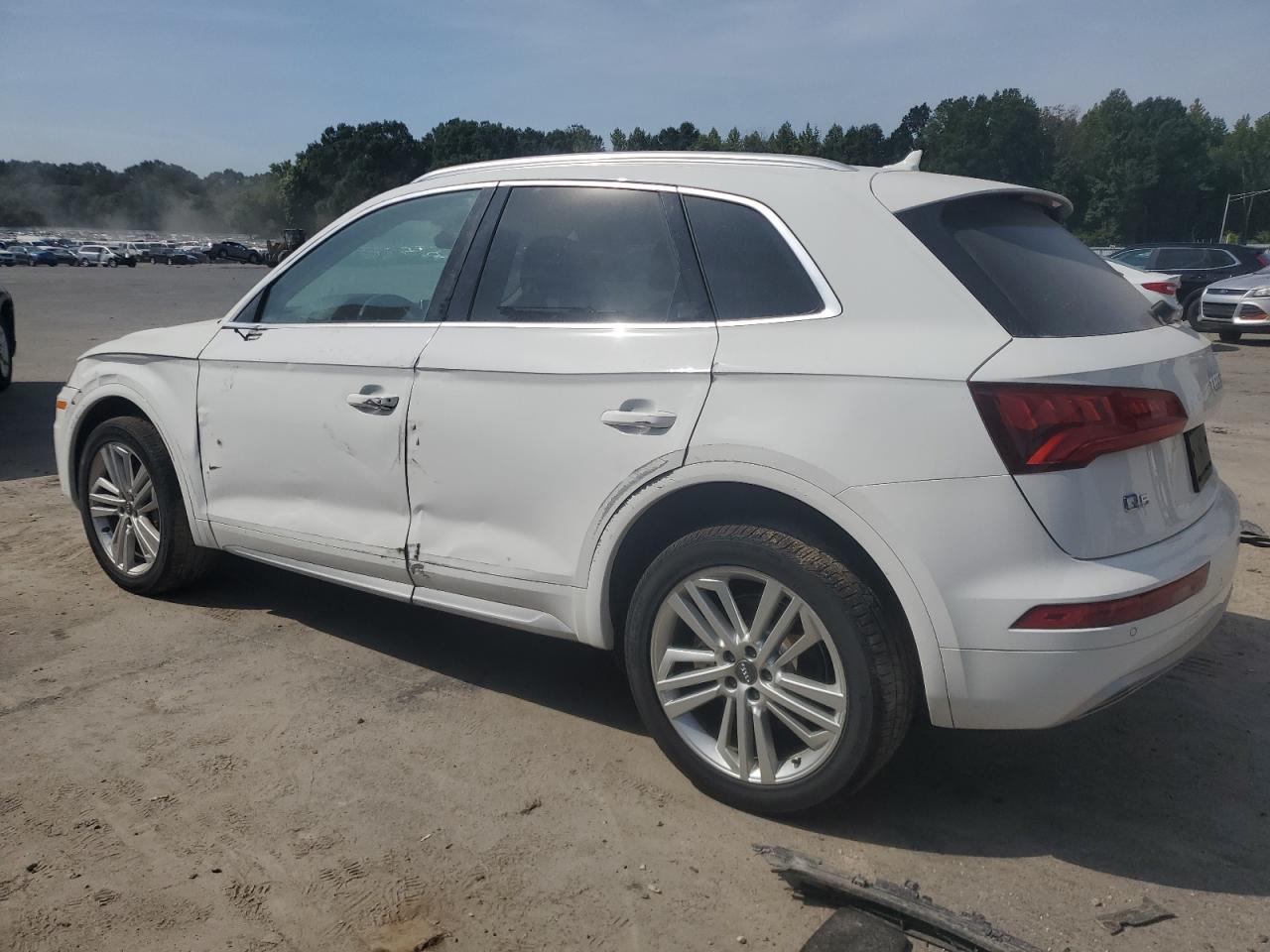 WA1BNAFY9J2012239 2018 AUDI Q5 - Image 2