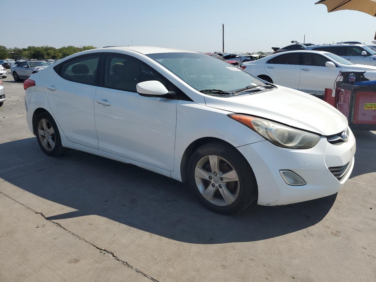 2012 Hyundai Elantra Gls VIN: 5NPDH4AE2CH084681 Lot: 68255254