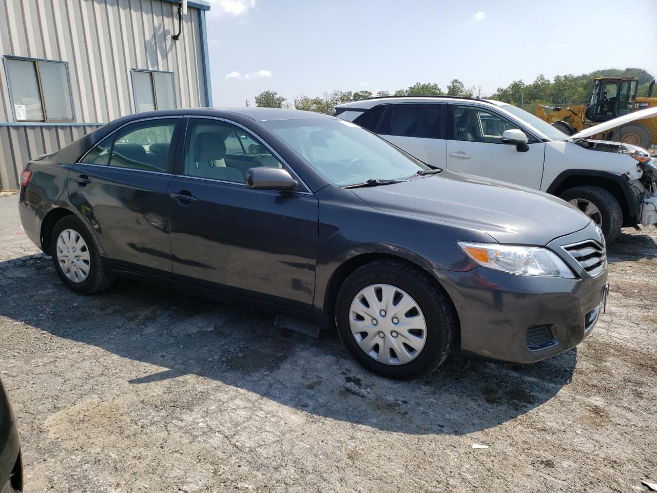 2010 Toyota Camry - Image 4