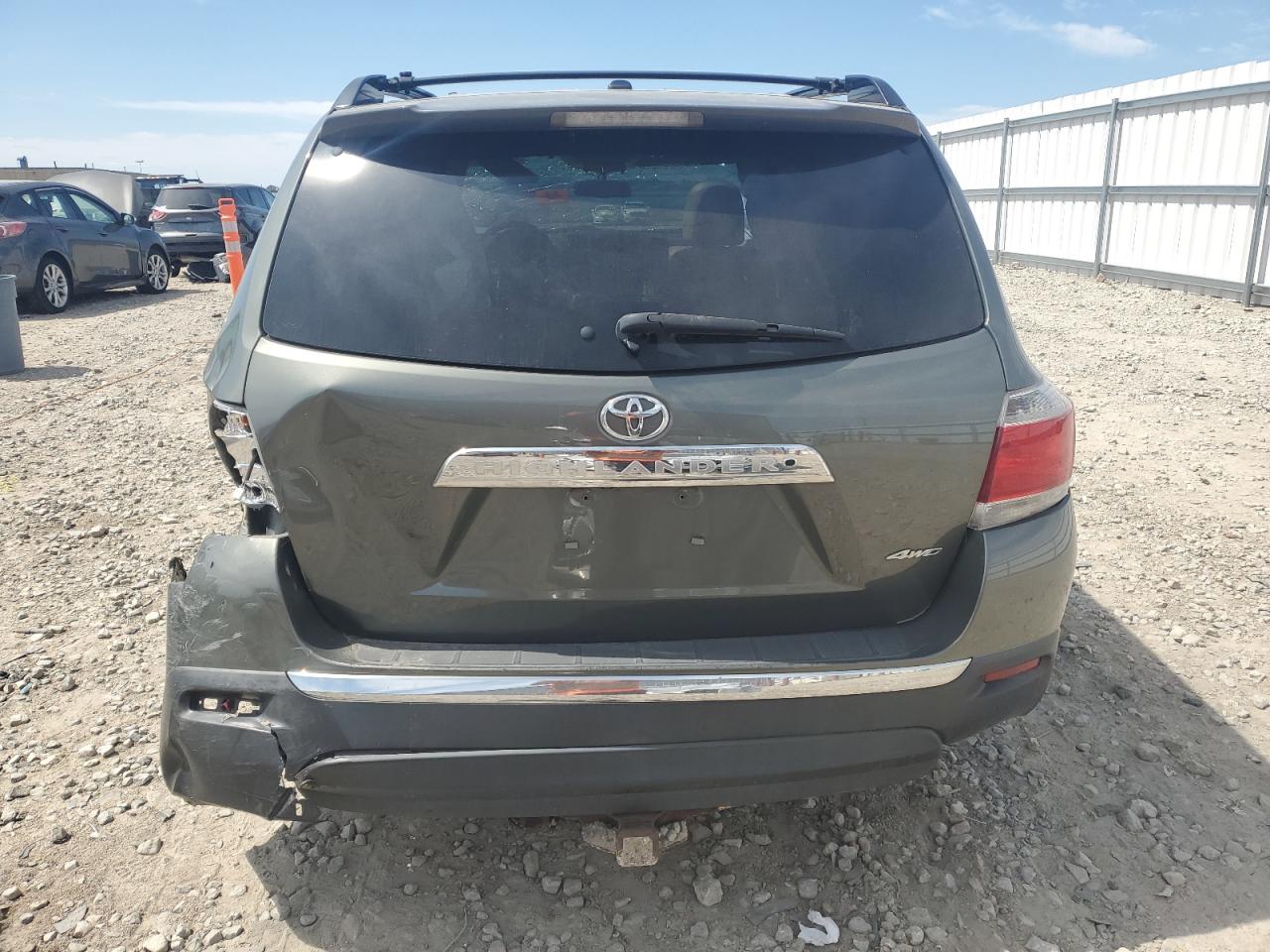 2012 Toyota Highlander Base VIN: 5TDBK3EH7CS115747 Lot: 68334964