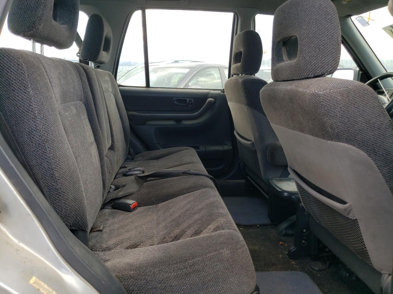 1999 Honda Cr-V Lx VIN: JHLRD2844XC018222 Lot: 68117294