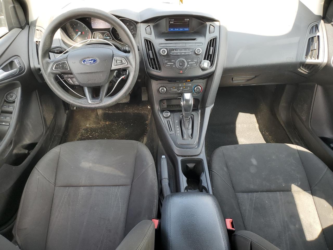 1FADP3F22FL251705 2015 Ford Focus Se