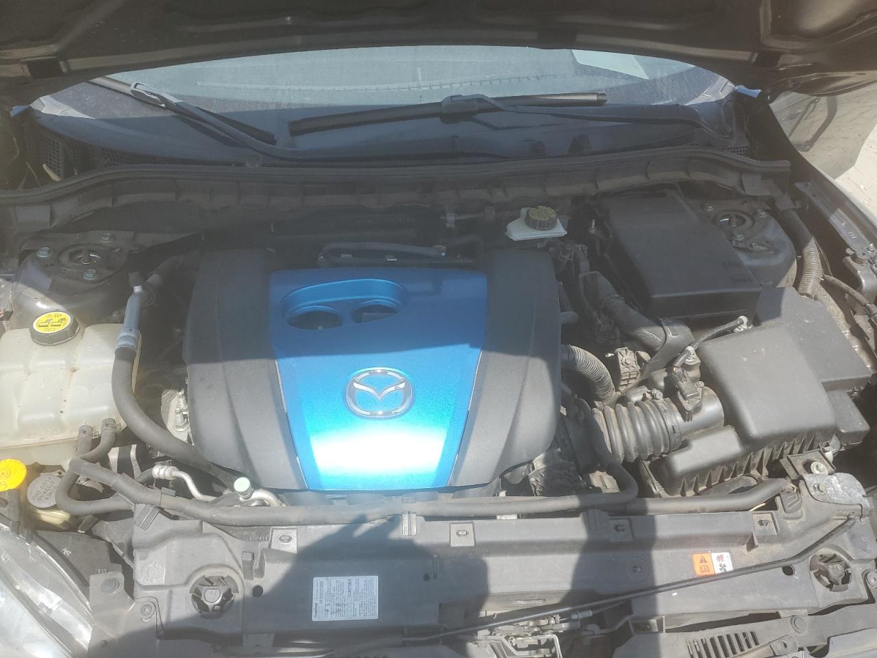 2012 Mazda 3 - Image 12