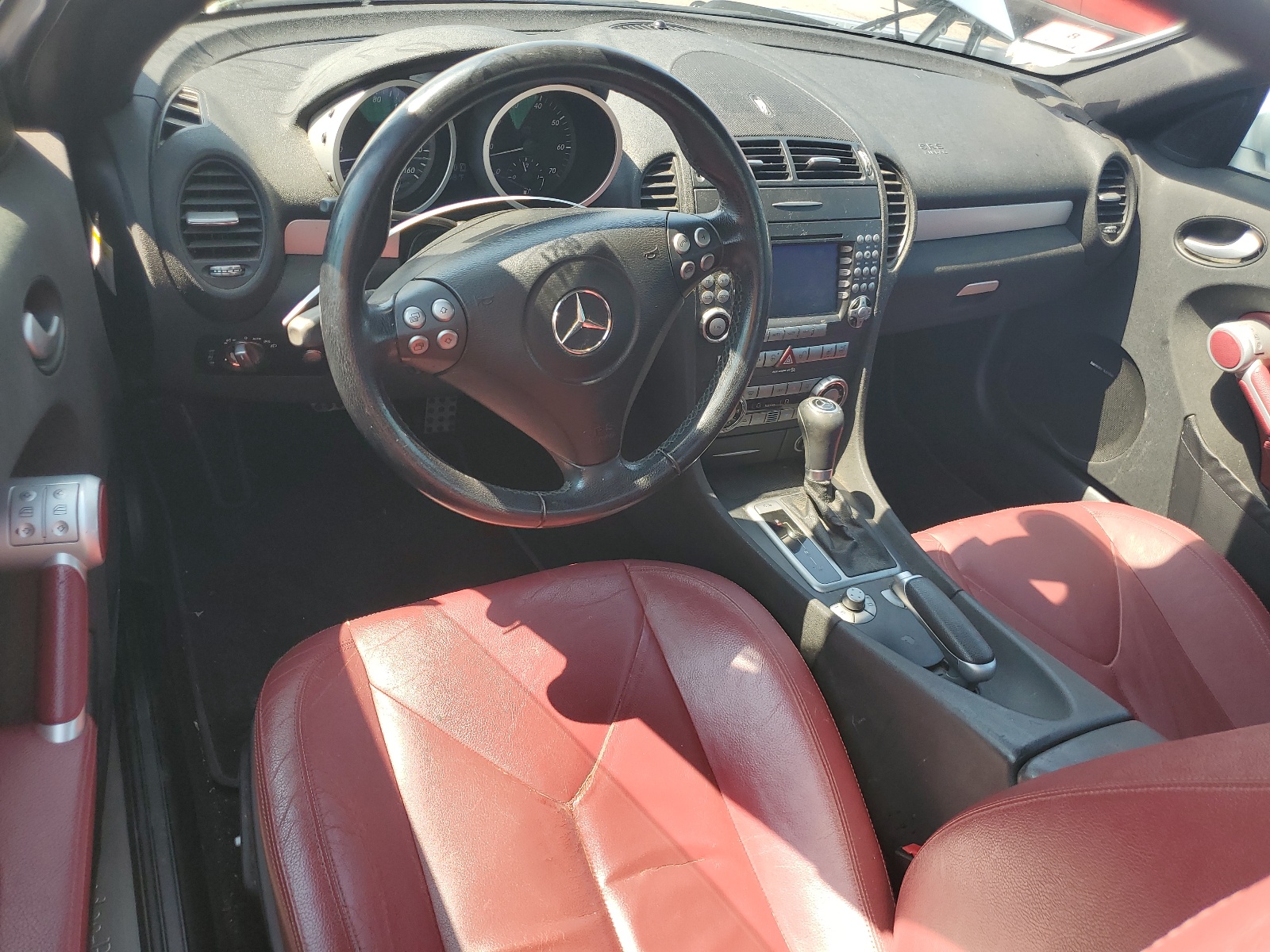 WDBWK56F55F075261 2005 Mercedes-Benz Slk 350