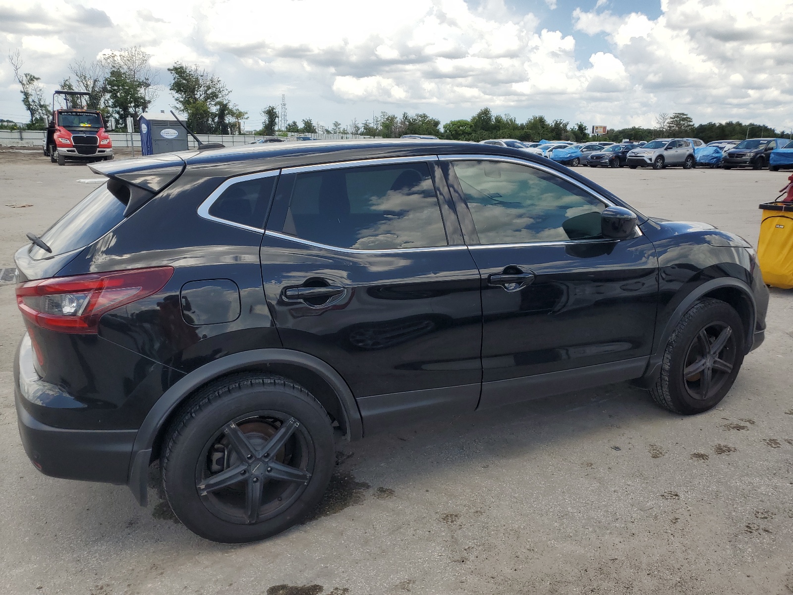 2020 Nissan Rogue Sport S vin: JN1BJ1CV7LW267756