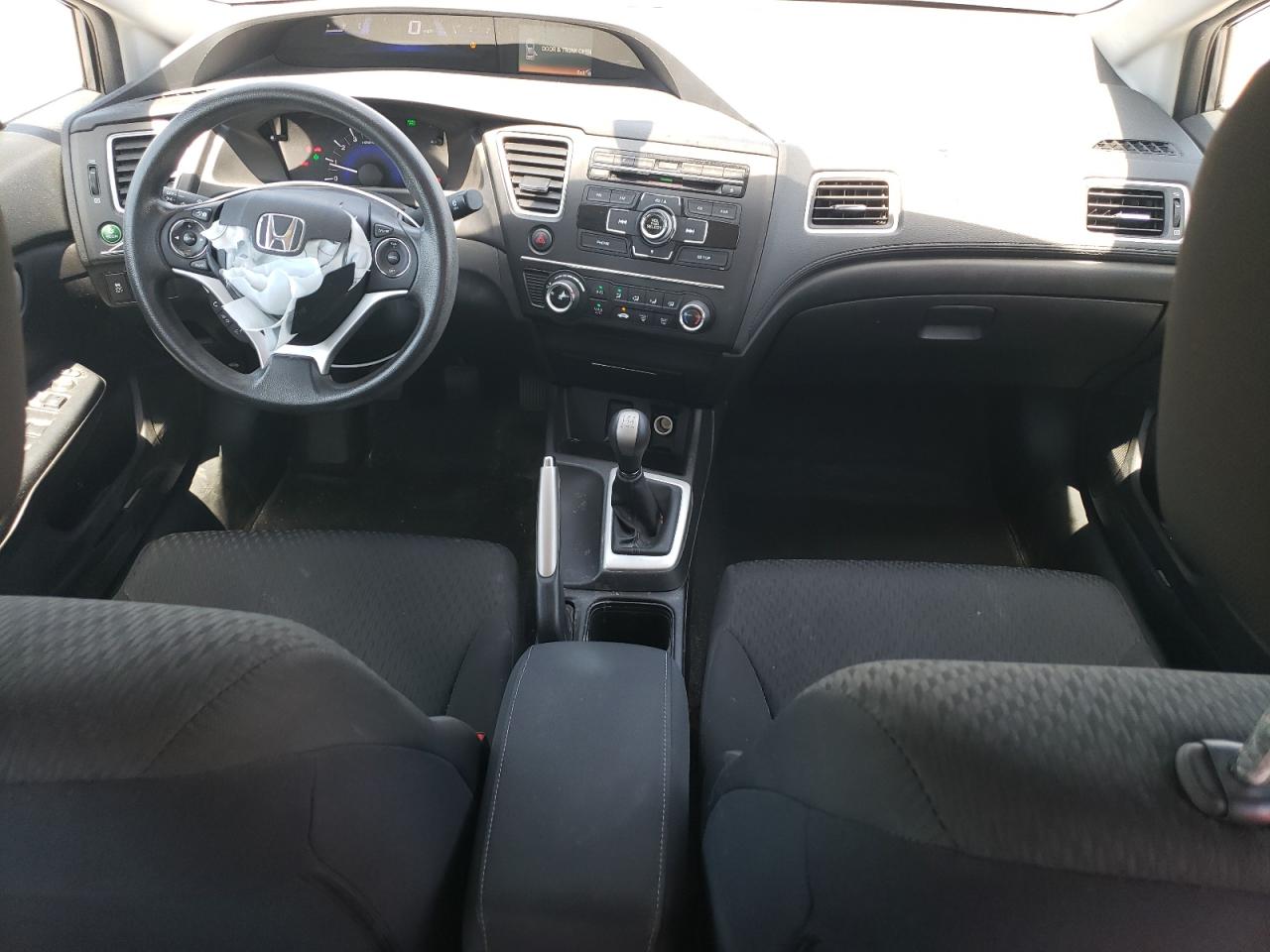 19XFB2E57FE085763 2015 Honda Civic Lx