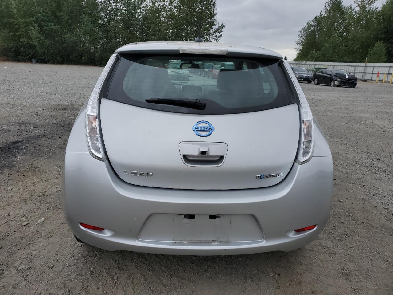 1N4AZ0CP5FC334234 2015 Nissan Leaf S