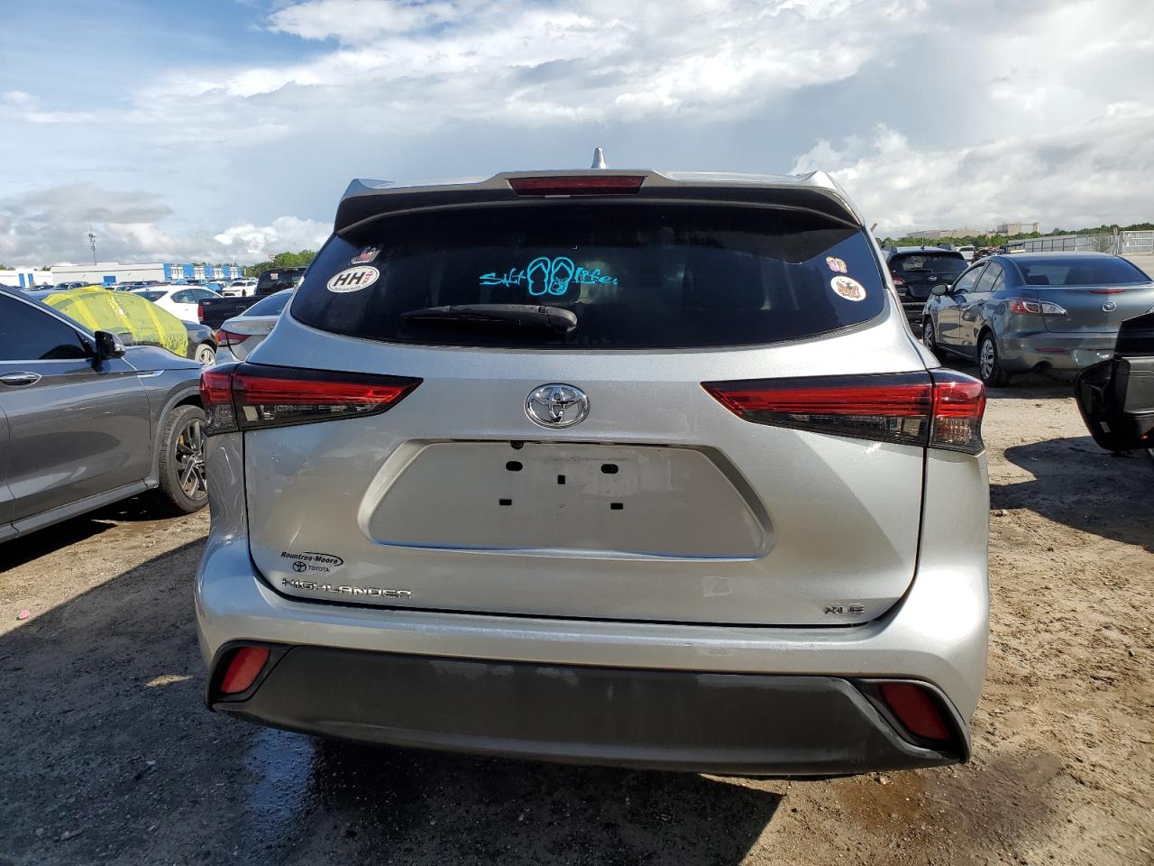2022 Toyota Highlander Xle VIN: 5TDGZRAH8NS107329 Lot: 68504814
