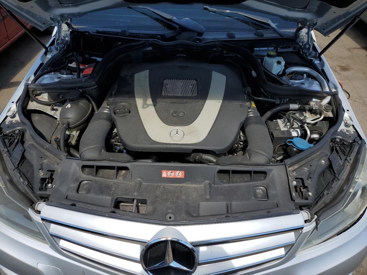 2012 Mercedes-Benz C 300 4Matic VIN: WDDGF8BB2CR238061 Lot: 66181594