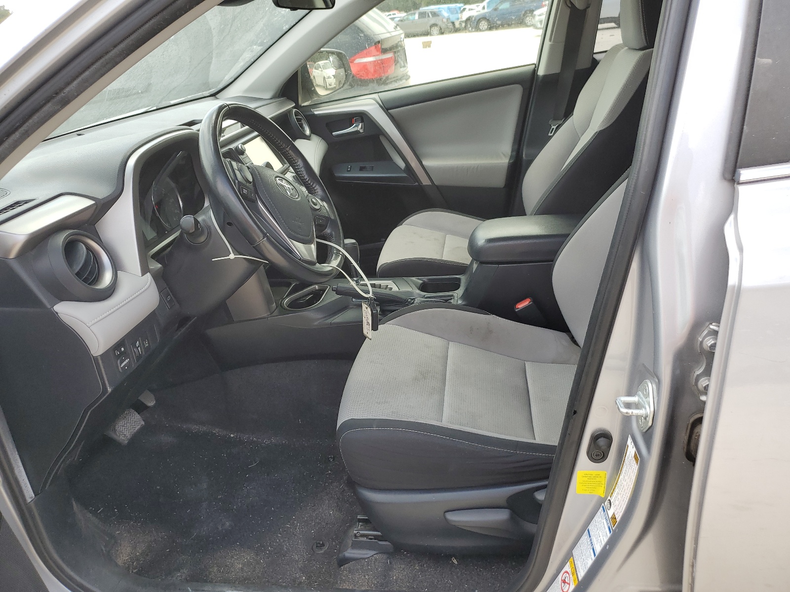 JTMRJREV6HD129104 2017 Toyota Rav4 Hv Le