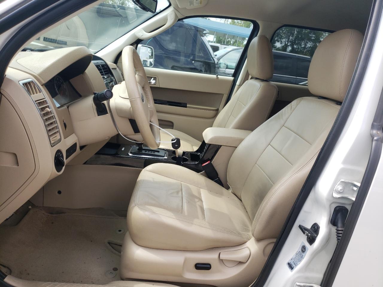 2011 Ford Escape - Image 7