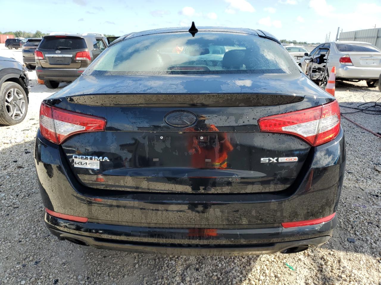 2011 Kia Optima Sx VIN: KNAGR4A69B5184274 Lot: 65657164