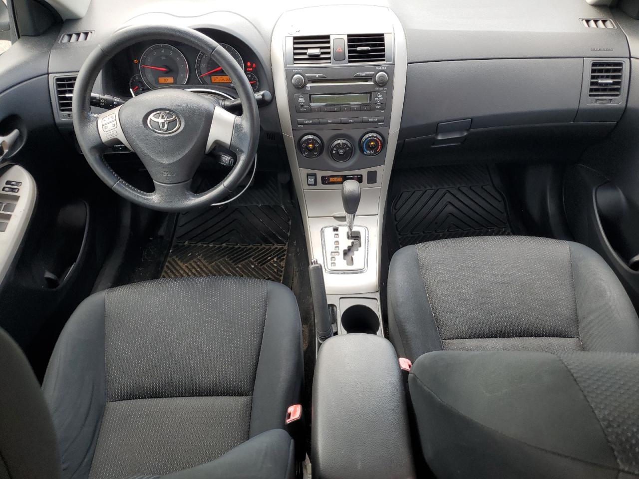 2010 Toyota Corolla - Image 8