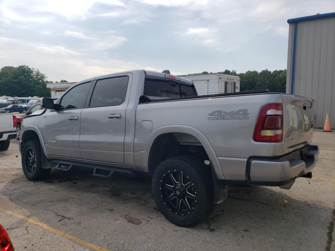 2021 RAM 1500 - Image 2
