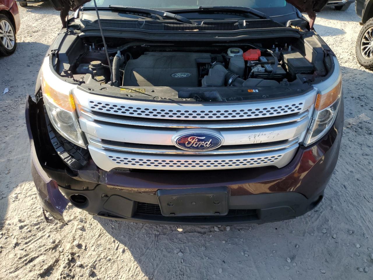 2011 Ford Explorer - Image 12