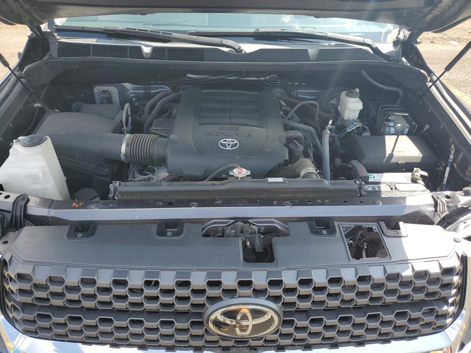 5TFUY5F1XJX697502 2018 Toyota Tundra Double Cab Sr