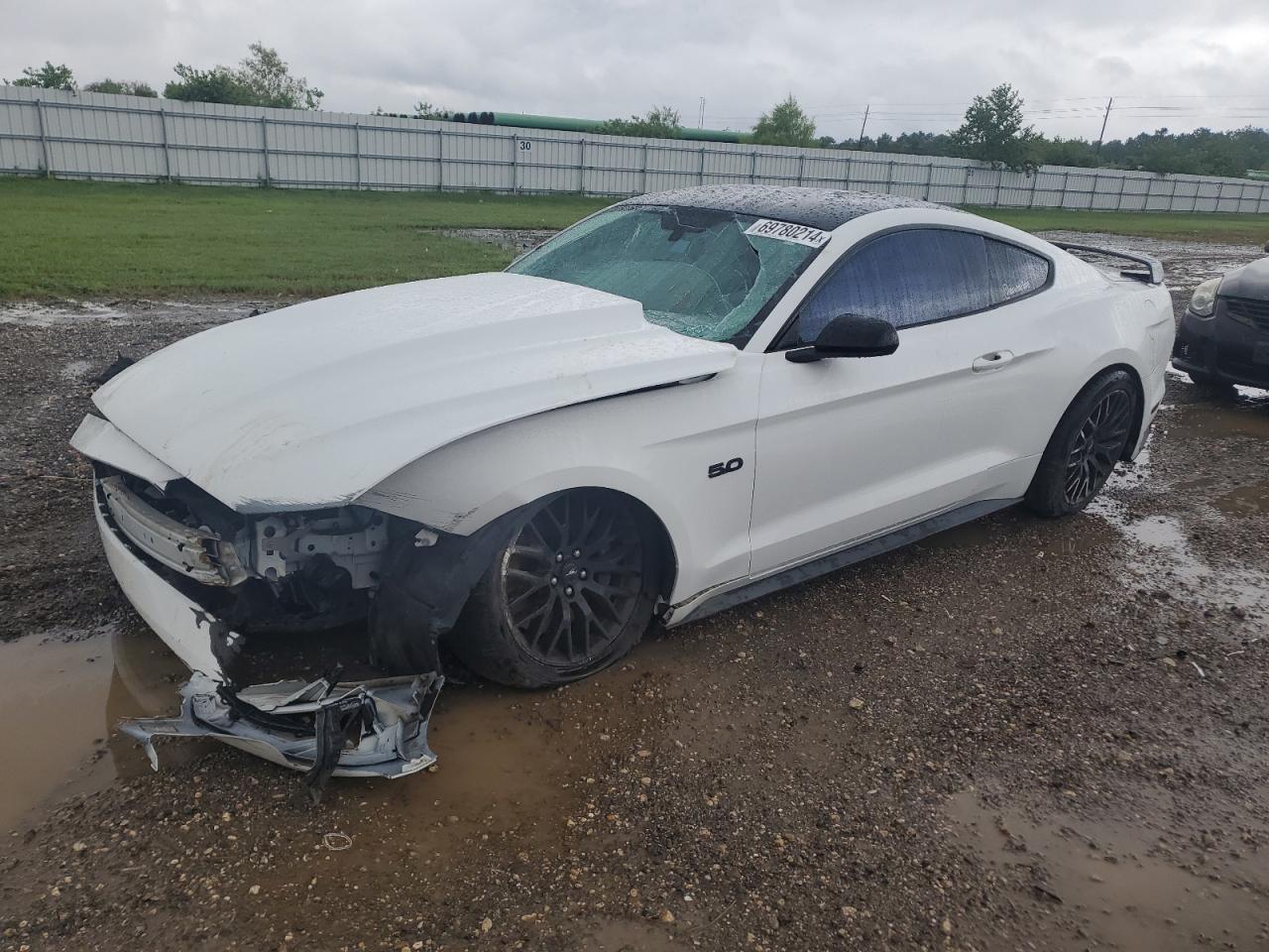 VIN 1FA6P8CF4K5147745 2019 FORD MUSTANG no.1