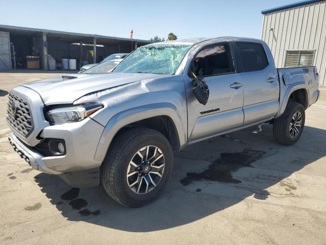  TOYOTA TACOMA 2020 Сріблястий