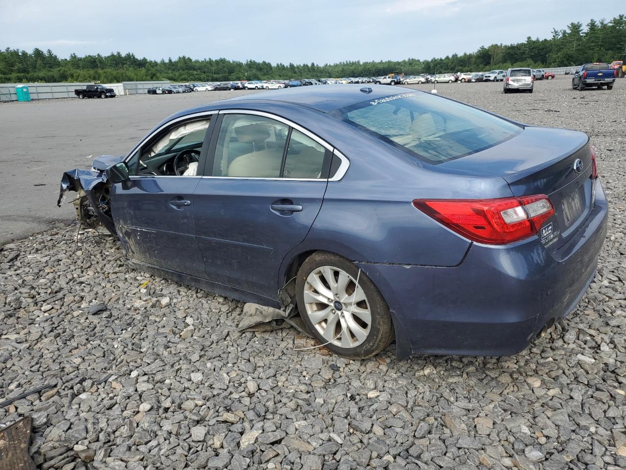 2015 Subaru Legacy 2.5I Premium VIN: 4S3BNAD68F3004027 Lot: 66040614