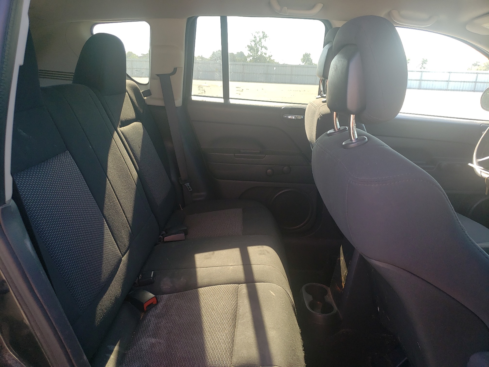 1J4NT1FA0AD625053 2010 Jeep Compass Sport