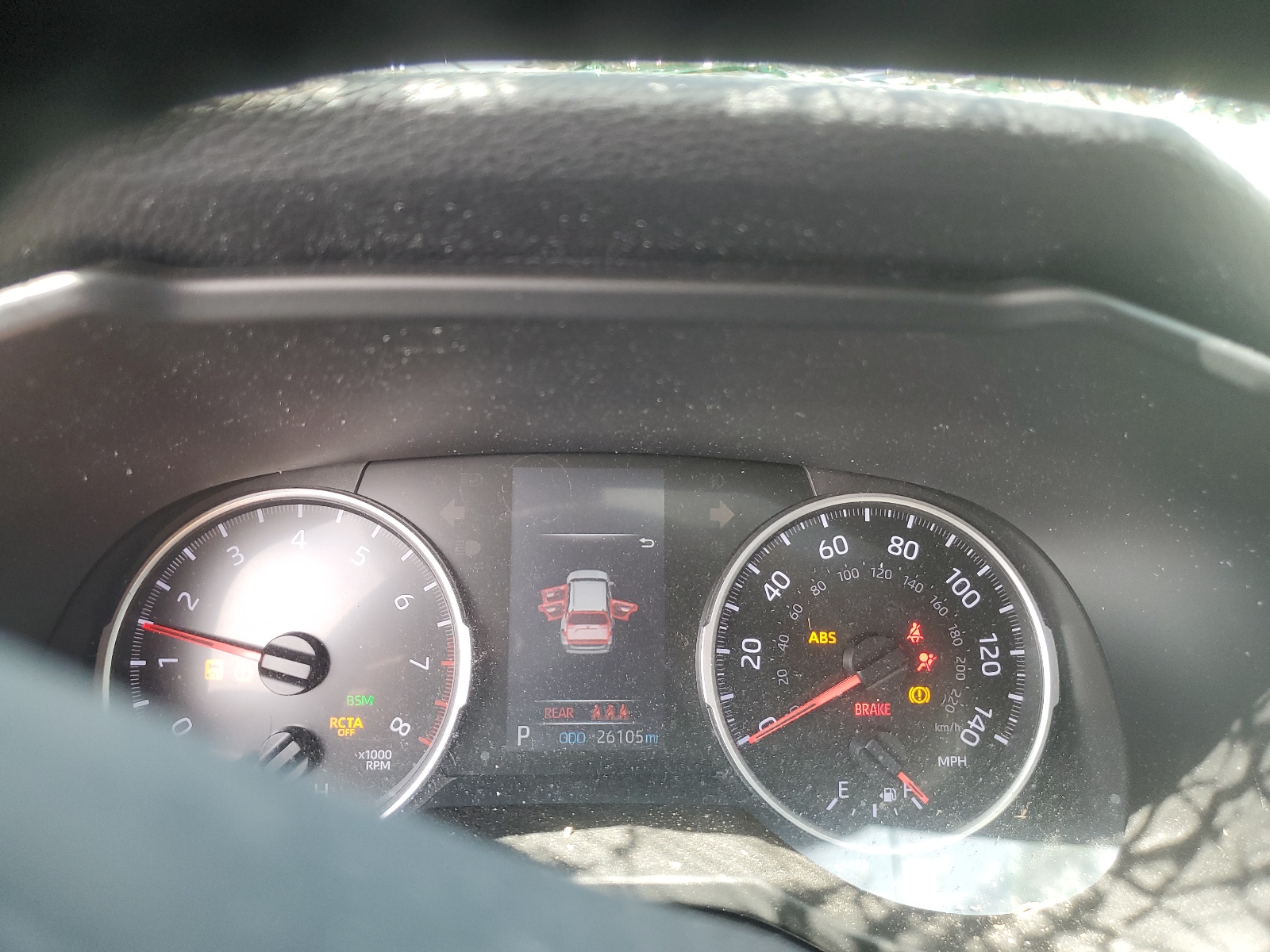 2T3A1RFV9KC012334 2019 Toyota Rav4 Xle Premium